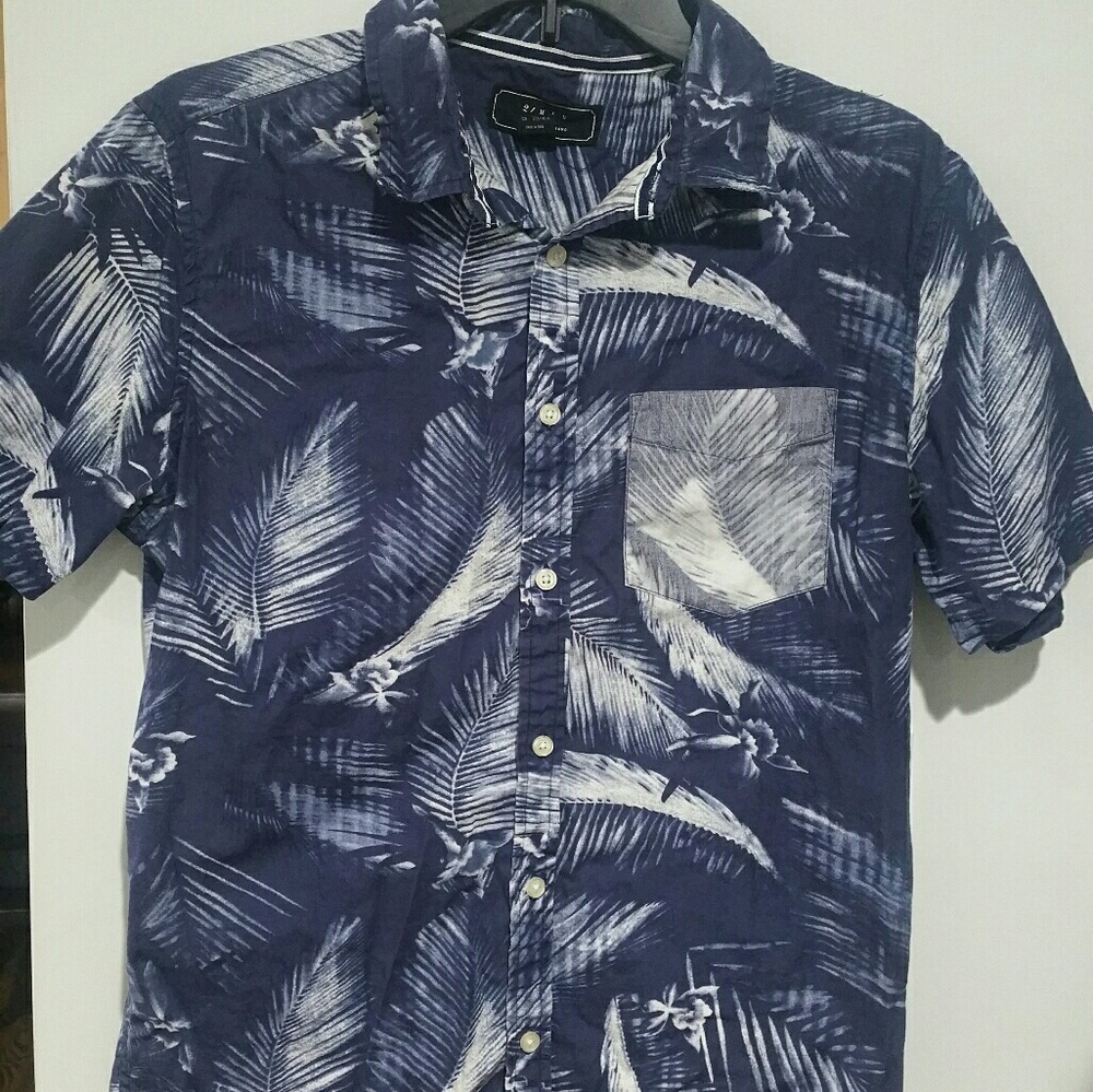 Leaf print men shirt